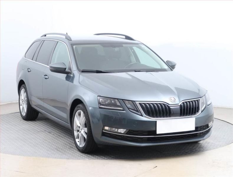 Škoda Octavia - hlavní foto