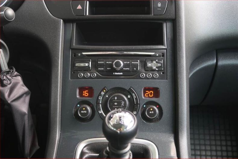 Peugeot 5008 - hlavní fotka