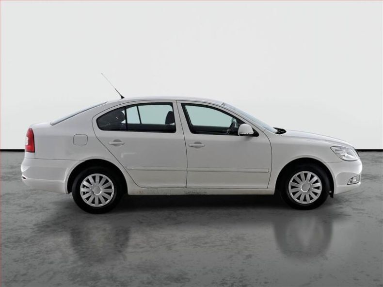 Škoda Octavia - hlavní fotka