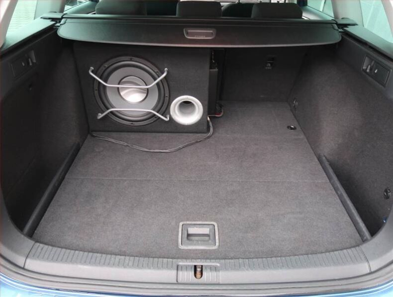 Volkswagen Golf - hlavní fotka