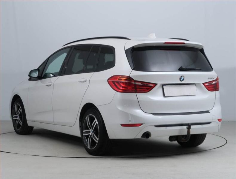 BMW Řada 2 - hlavní fotka