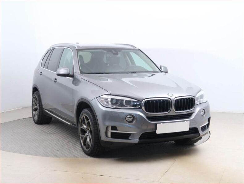 BMW X5 - hlavní fotka inzerátu