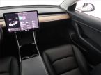 Tesla Model 3 - fotka číslo 7