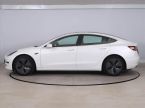 Tesla Model 3 - fotka číslo 2