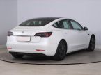 Tesla Model 3 - fotka číslo 4