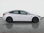 Tesla Model 3 - fotka číslo 5