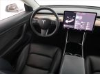 Tesla Model 3 - fotka číslo 6