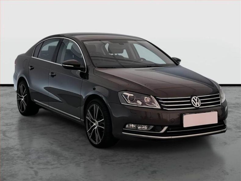 Volkswagen Passat - hlavní fotka inzerátu