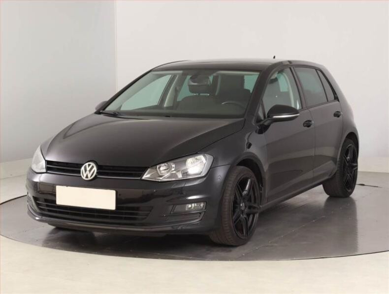 Volkswagen Golf - hlavní fotka inzerátu