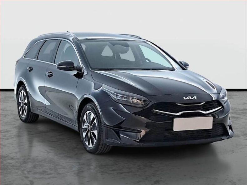 Kia Cee'd - hlavní fotka