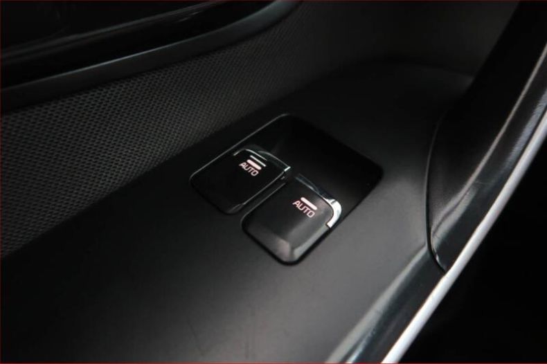 Kia Cee'd - hlavní fotka