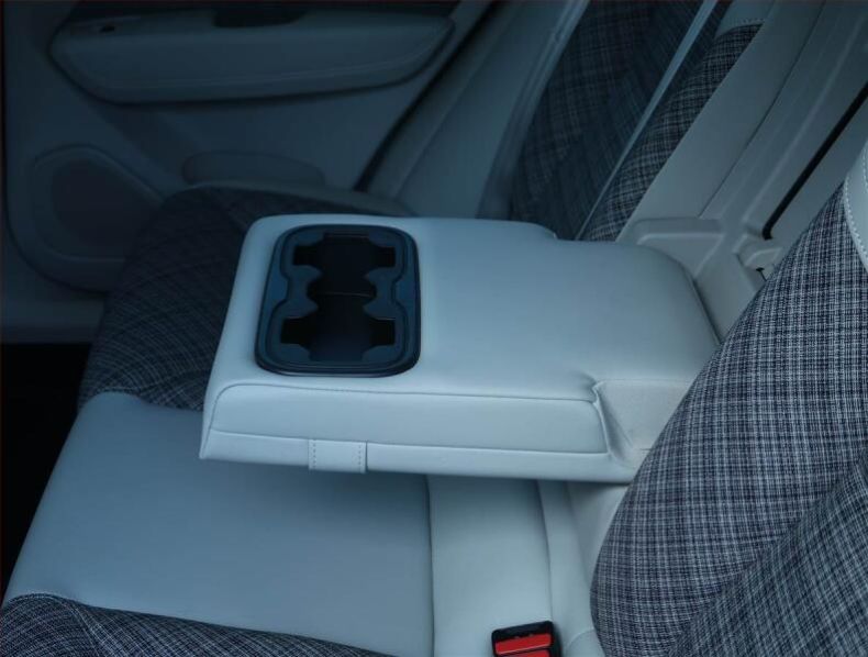 Volvo XC60 - hlavní fotka