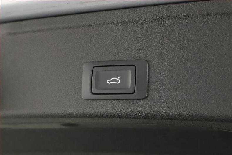 Audi A4 - hlavní fotka