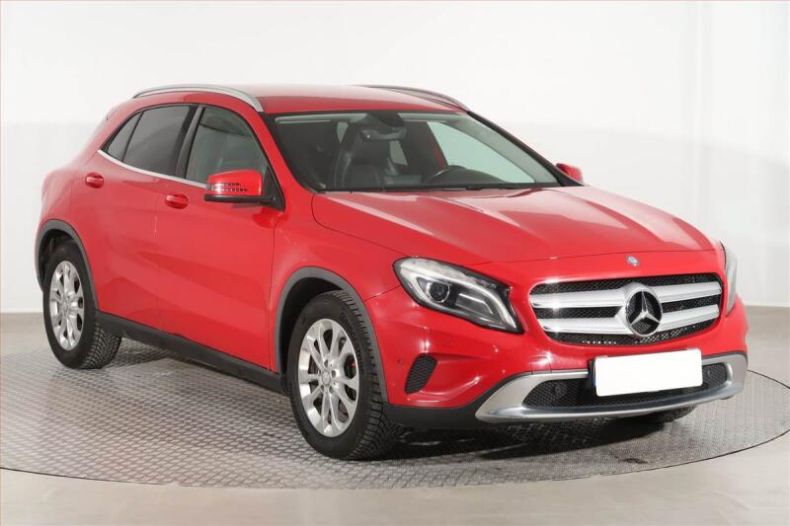 Mercedes Třída GLA - hlavní foto