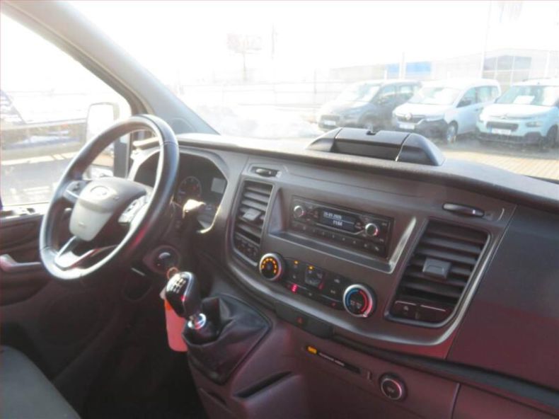 Ford Transit - hlavní fotka