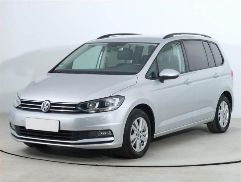 Volkswagen Touran - hlavní foto