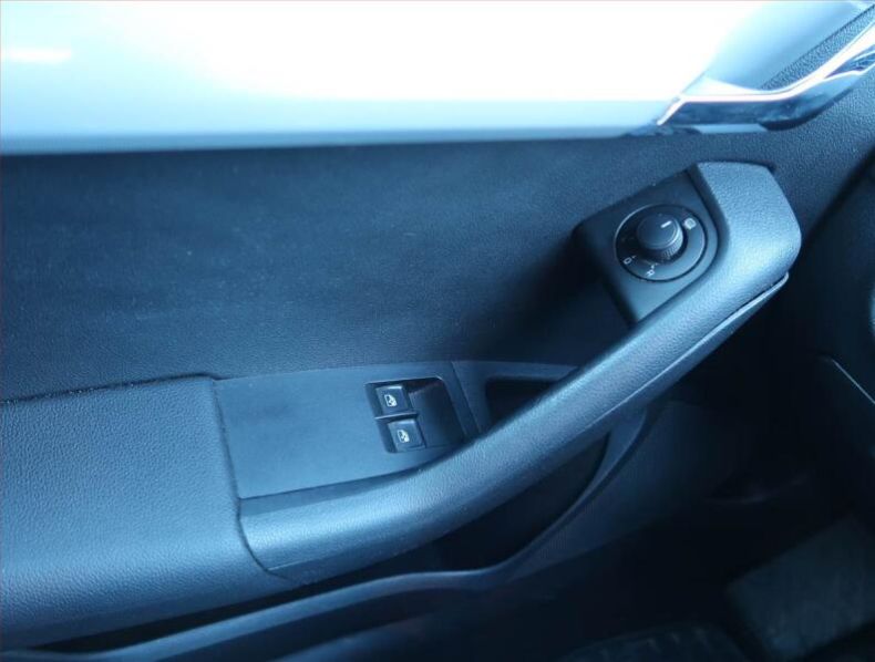 Škoda Octavia - hlavní fotka