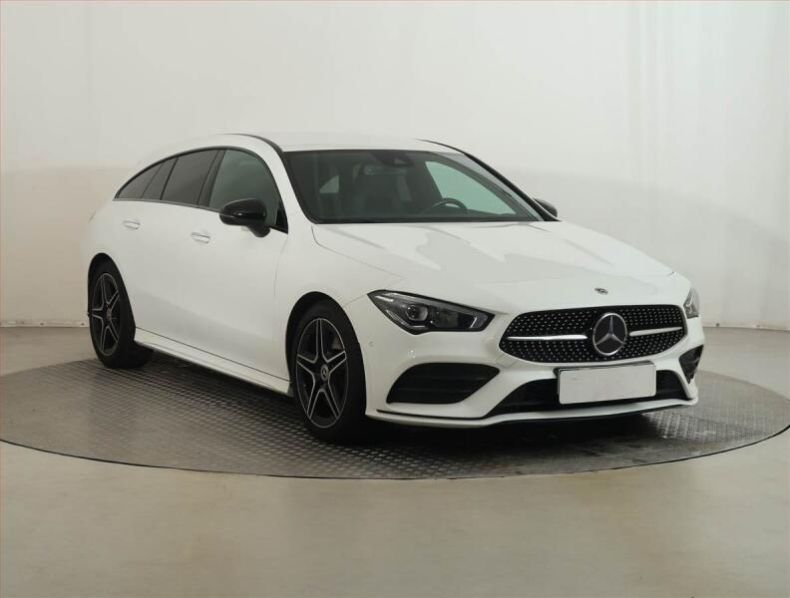 Mercedes Třída CLA - hlavní foto
