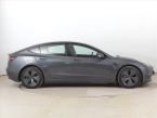Tesla Model 3 - fotka číslo 5