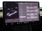 Tesla Model 3 - fotka číslo 10