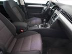 Volkswagen Passat - fotka číslo 8