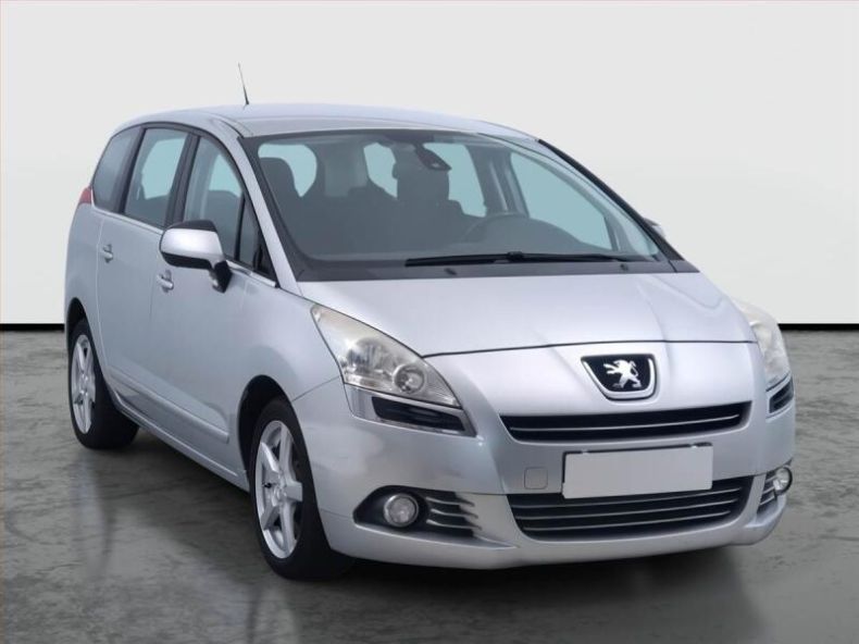 Peugeot 5008 - hlavní foto