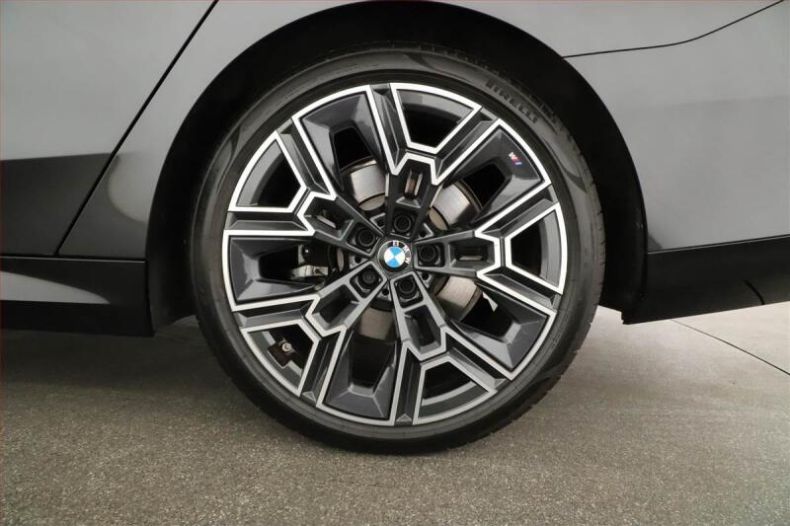 BMW Řada 5 - hlavní fotka