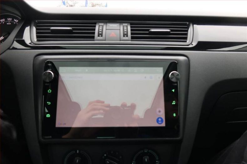 Škoda Rapid - hlavní fotka