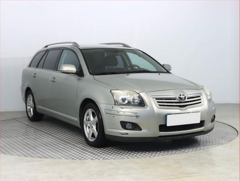 Toyota Avensis - hlavní fotka inzerátu