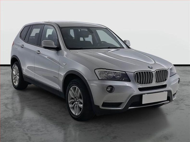 BMW X3 - hlavní foto