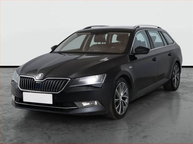 Škoda Superb - hlavní fotka