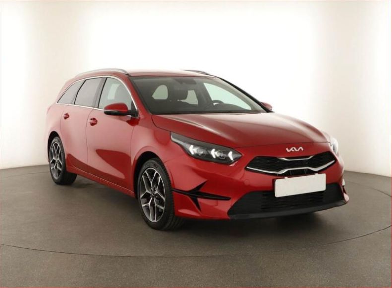 Kia Cee'd - hlavní foto