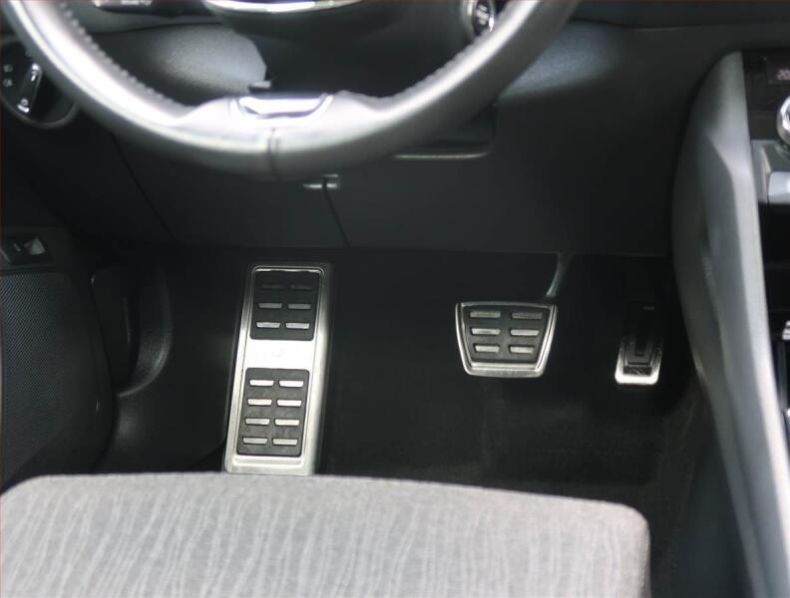 Škoda Karoq - hlavní fotka