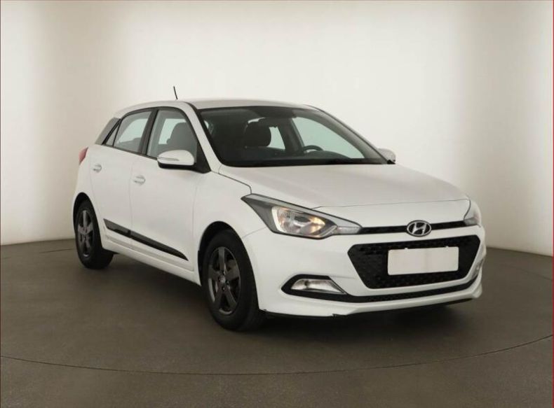 Hyundai i20 - hlavní fotka