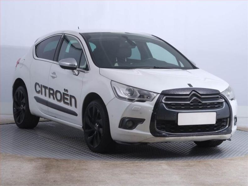 Citroën DS4 - hlavní fotka