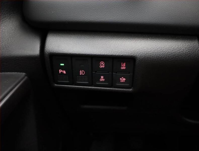 Suzuki SX4 - hlavní fotka