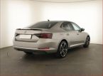 Škoda Superb - fotka číslo 4