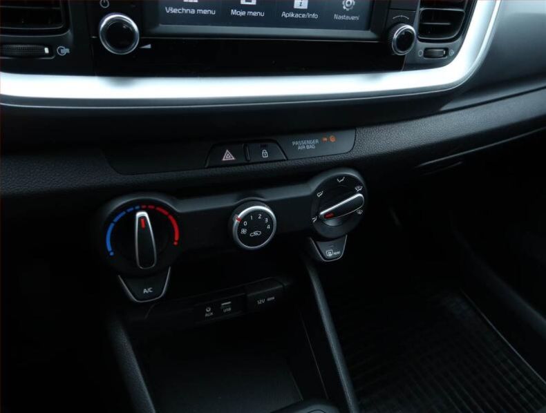 Kia Stonic - hlavní fotka