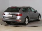 Škoda Superb - fotka číslo 4