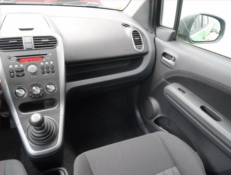 Suzuki Splash - hlavní fotka