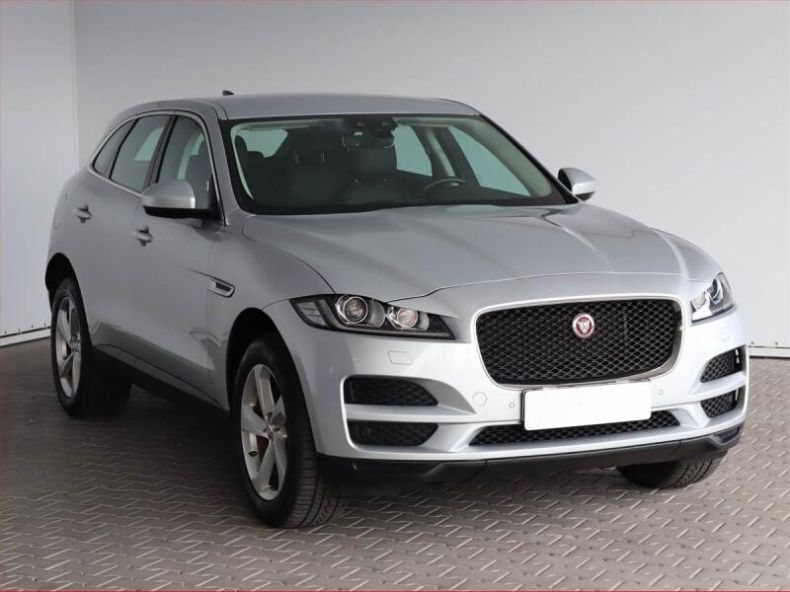 Jaguar F-Pace - hlavní foto
