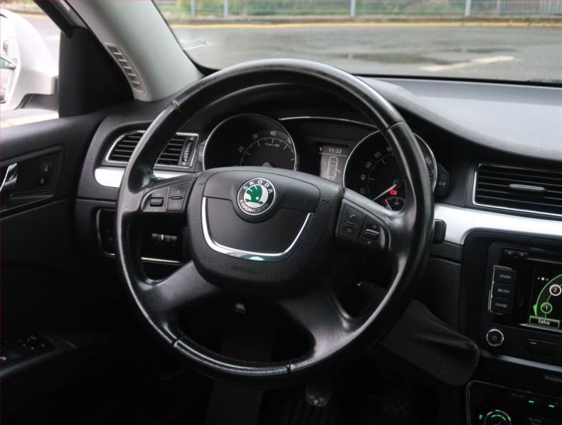 Škoda Superb - hlavní fotka