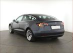 Tesla Model 3 - fotka číslo 3