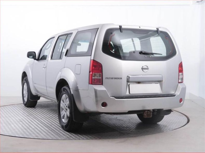 Nissan Pathfinder - hlavní fotka