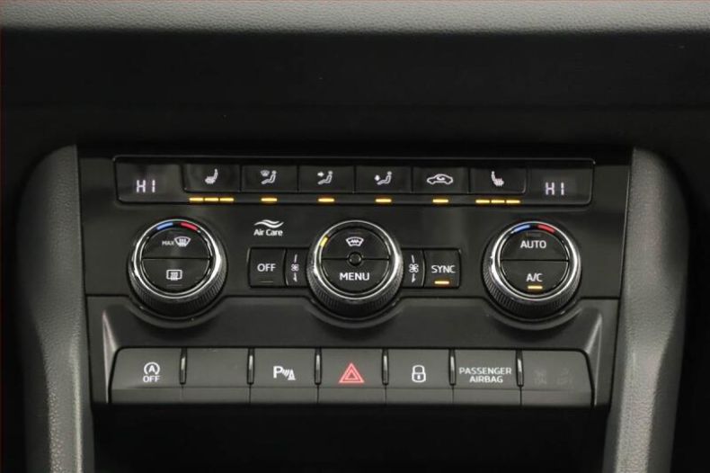 Škoda Karoq - hlavní fotka