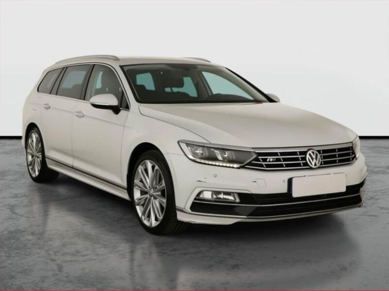 Volkswagen Passat - hlavní fotka inzerátu