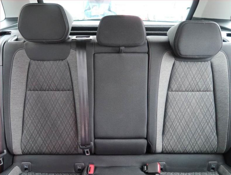 Škoda Karoq - hlavní fotka