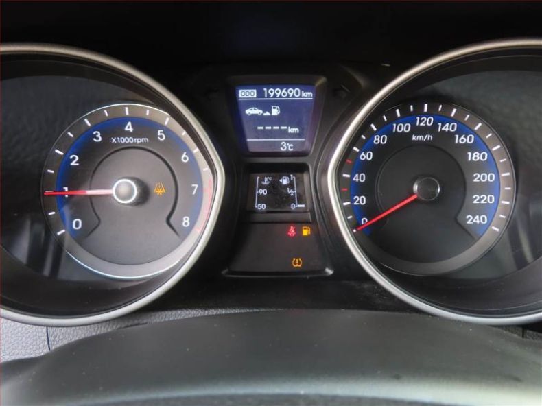 Hyundai i30 - hlavní fotka