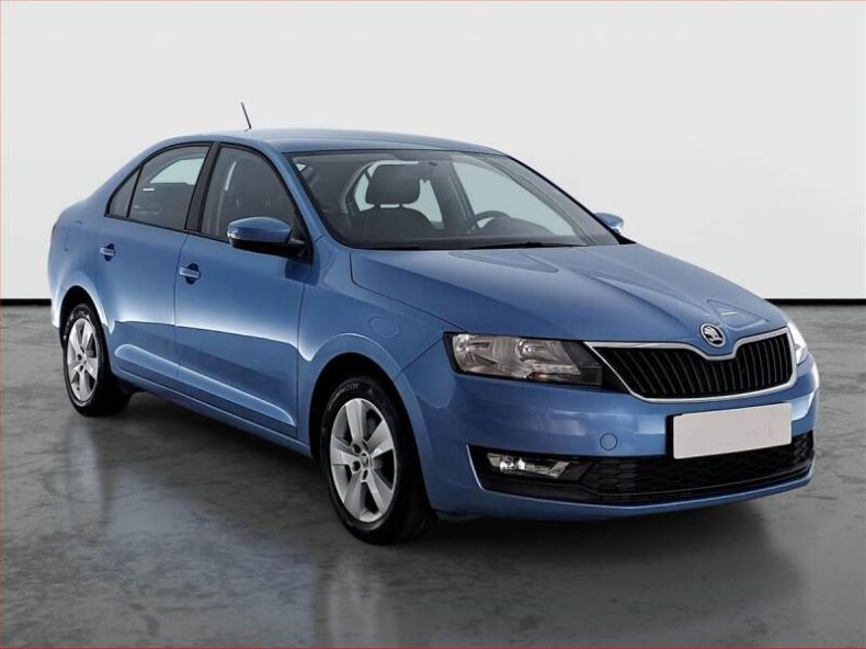 Škoda Rapid - hlavní fotka
