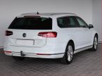 Volkswagen Passat - fotka číslo 4